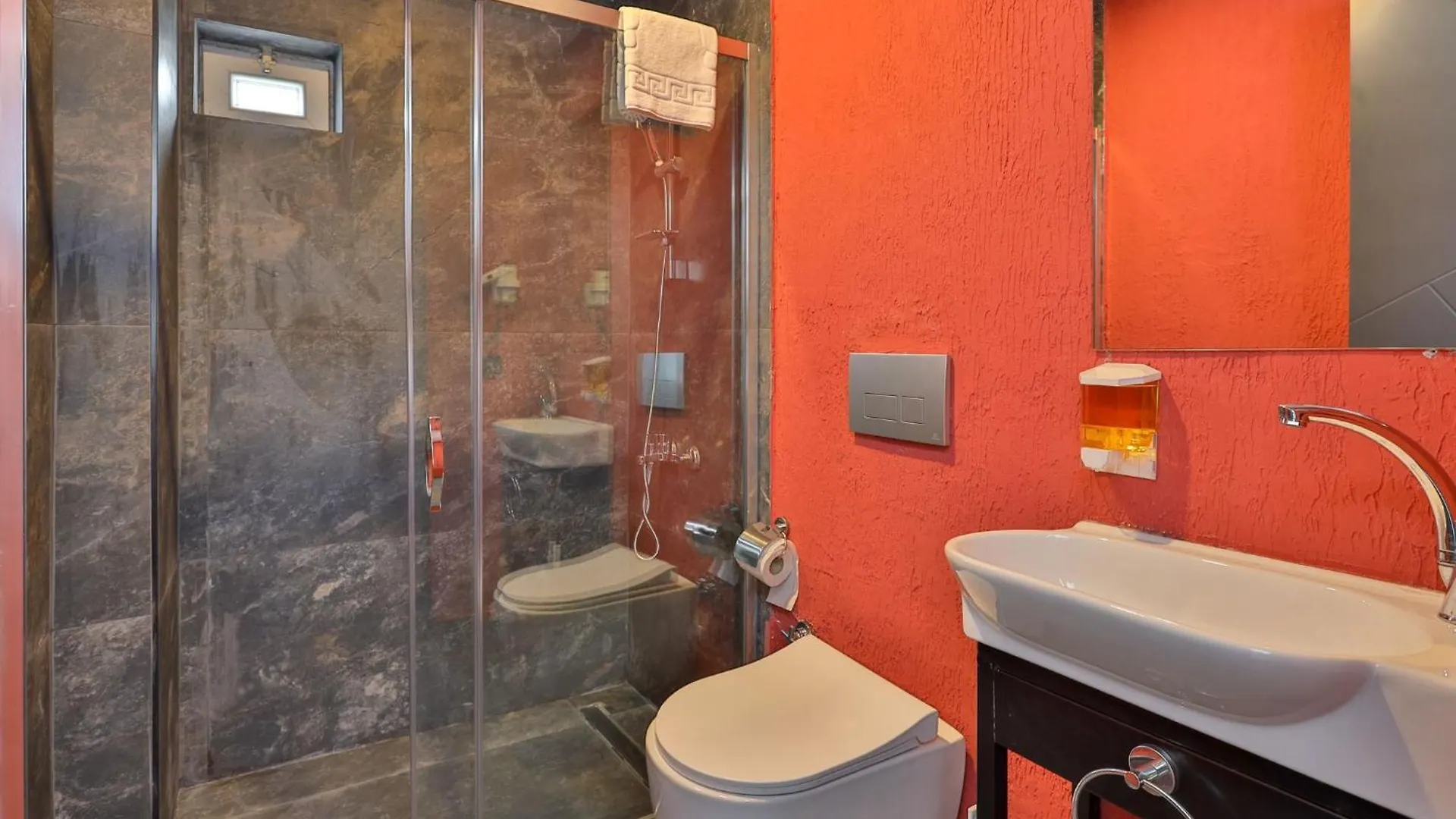 Wolf Of The City Hotel & Spa Antalya