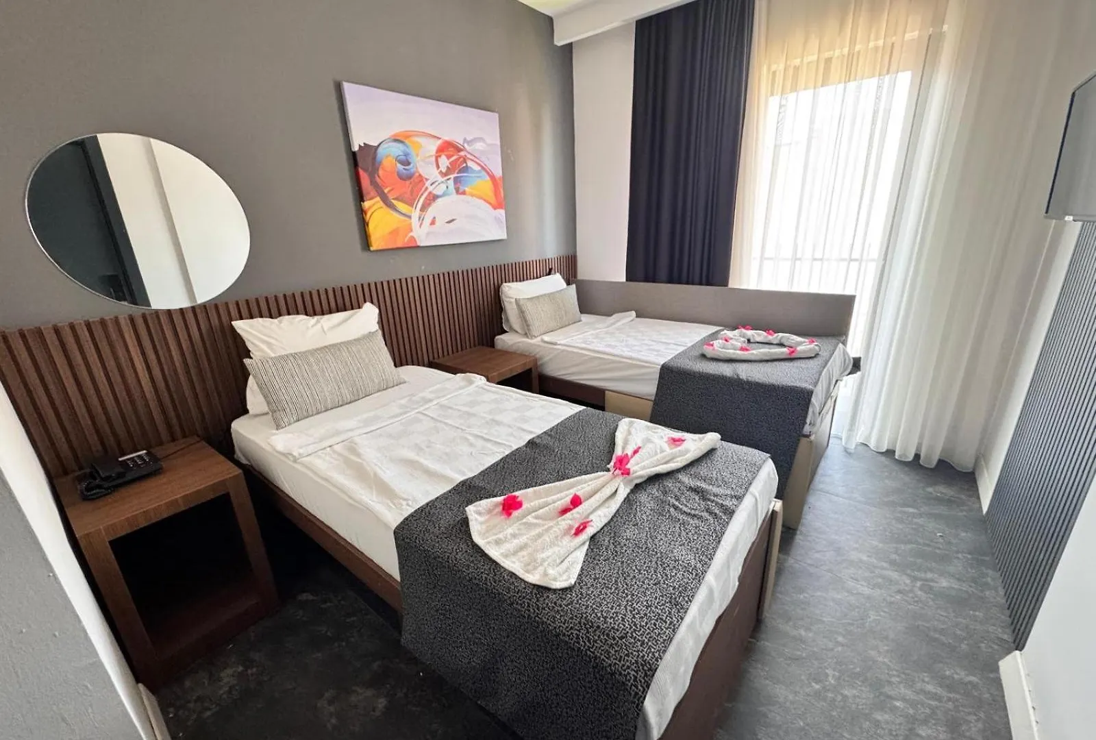 Wolf Of The City Hotel & Spa Antalya 0*,  Türkei